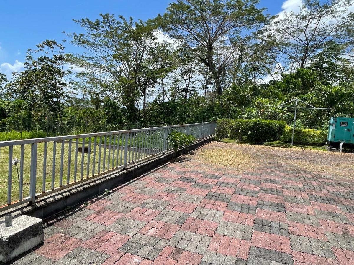 Keris Rental Houses Vaitele Exterior foto